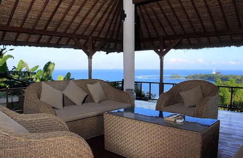 Senggigi Villa | Villa Kipas Retreat