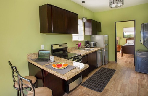 Parrita Casa | Villa Kisdadee - Hermosas vistas a la montaña y una piscina privada y Wi-Fi