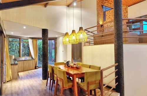 Oro Oro Ombo Villa | Villa Klub Bunga - by The Batu Hotel Batu Malang