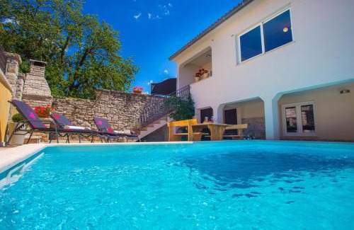 Mrgani Casa | Villa Kris with Pool in Mrgani