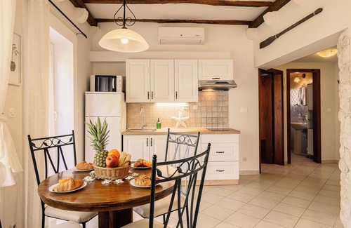 Pakostane Apartamento | VILLA KRPETA, apartamento de 2 dormitorios "Babuljas" para 2 a 4 personas NUEVO