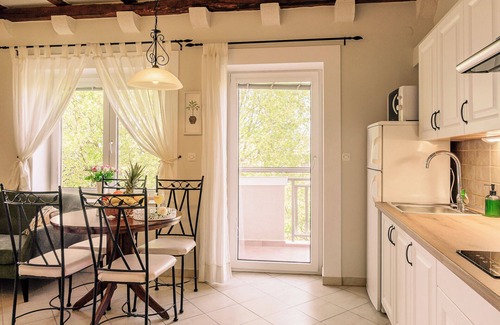 Pakostane Apartamento | VILLA KRPETA, apartamento de 2 dormitorios "Babuljas" para 2 a 4 personas NUEVO