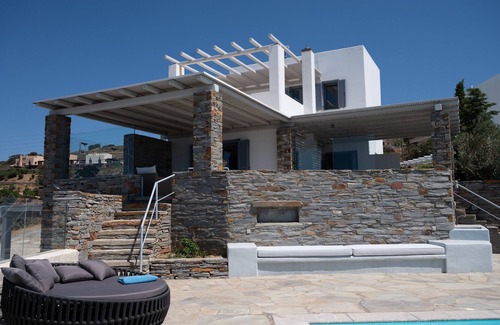 Ioulida Villa | Villa Kyparissi