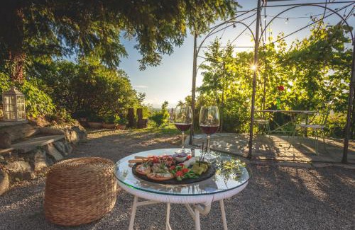 Langhe and Roero Cama Y Desayuno | Villa La Meridiana