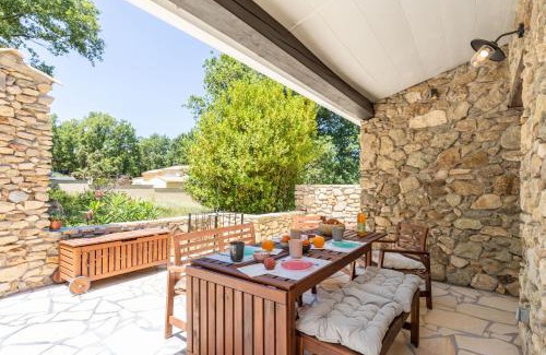 Pougnadoresse Casa | Villa La Roche Rouge