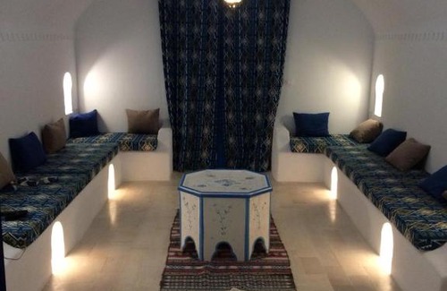 Houmet Souk Casa | villa la rose des sables