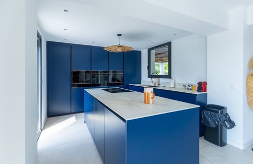 11th Arrondissement Casa | Villa La Tahitienne S