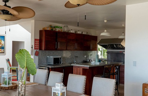 La Cienaga Villa | Villa Larimar, Barahona, Ocean View, Mini Golf.