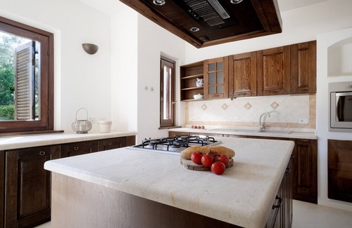 San Pantaleo Villa | Villa 'Le Rocce Sarde' con vistas al mar, Wi-Fi y aire acondicionado