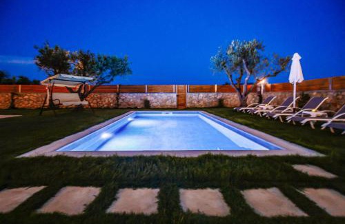 Kalpaki Villa | Villa Levanda by Sealand Villas