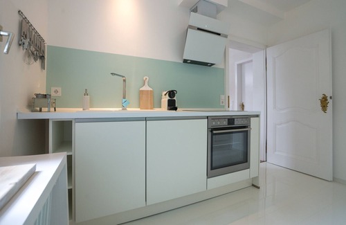 Monschau Villa | Villa "en vivo" con el puente privado, pabellón, Parque, Un solo lugar en Monschau