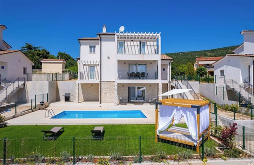 Diminici Villa | Diminici Villas / 5 bedroom villa with pool and panoramic sea view 2F