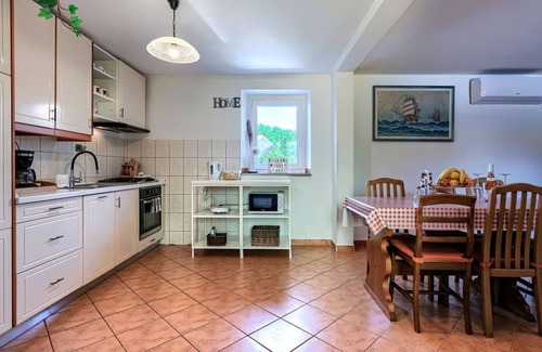 Radini Casa | Villa Lucky by Interhome