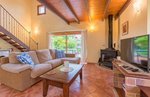 Crestatx Villa | Villa Luisa, 2 personas, BBQ y piscina privada, Pollença.