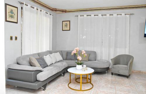 Bayaguana Villa | Villa lujosa con piscina bayaguana