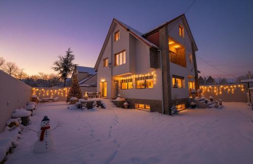 Ifrane Villa | Villa Lumiere-Luxury Retreat with Private Spa and Garden