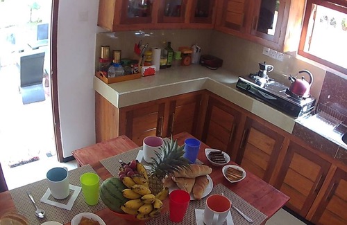 Ambalangoda Villa | Villa de lujo Virginia con piscina y jardín.