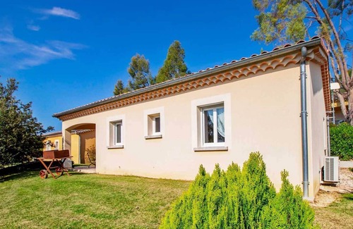 Saint-Maurice-dʼArdeche Villa | Villa-Villa-Baño privado con bañera-Terraza