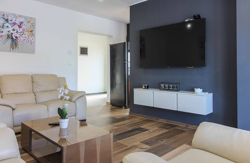 Sikici Villa | Villa MAENI (Istria - Pula)