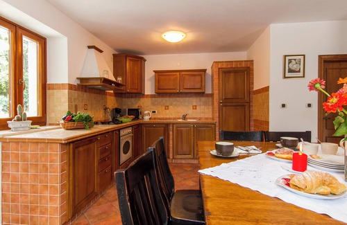 Stanisovi Villa | Villa Maggie, Your Peaceful Istrian Getaway with Shared Pools