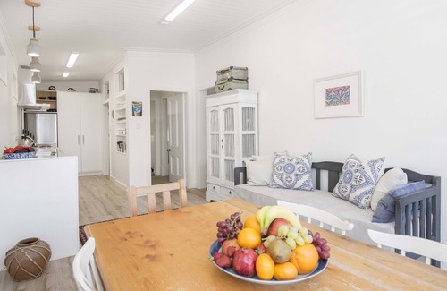 Nelson Casa | Villa Maitai - Central Nelson Holiday Home