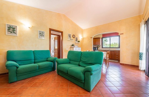 Quartucciu Villa | Villa 'Mameli' con vistas a la montaña, Wi-Fi y aire acondicionado