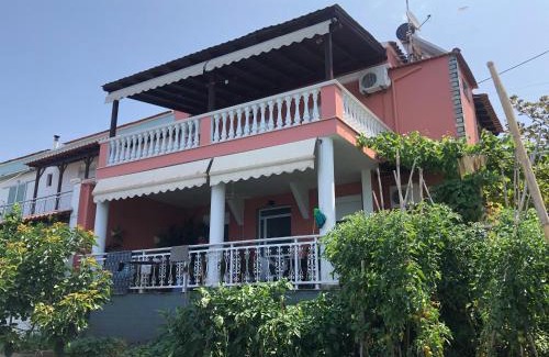 Skala Marion Apartamento | Villa Mandola