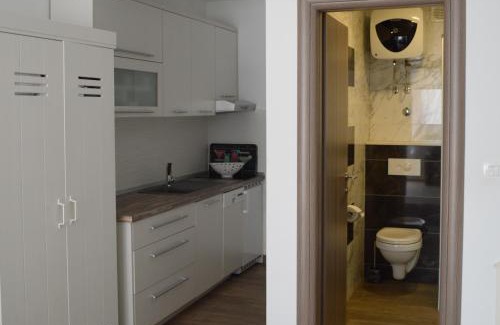 Komarna Apartamento | Villa Mare