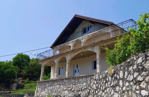 Karuc Villa | Villa Marija is an ideal place for enjoying and relaxing in nature.