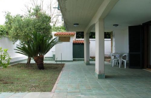 Laura Casa | Villa Marisa Paestum