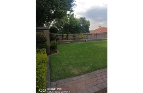 Greater Johannesburg Metropolitan Area Cabaña | Villa Medellin cottage