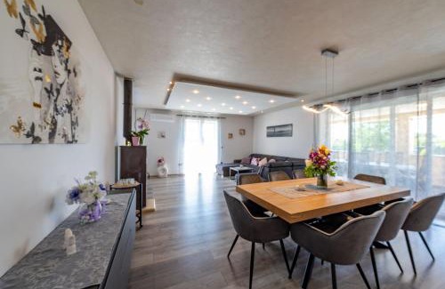 Cere Casa | Villa Mia, your warm and sunny family getaway
