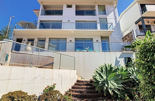 Santa Maria Maior Casa | Villa Moniz - Four Bedroom House, Sleeps 8