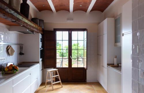 Corbera Villa | Villa Monsalva