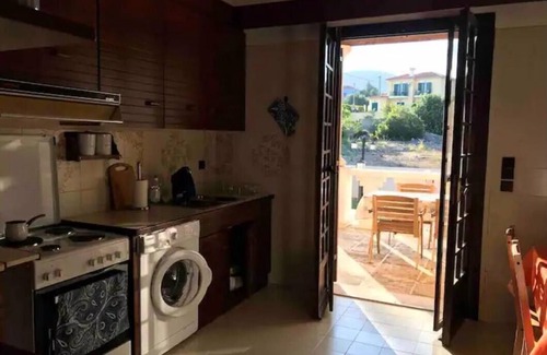 Karavados Villa | Villa 'Moustakias' with Mountain View, Wi-Fi and Air Conditioning