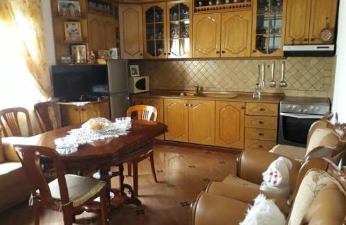 Mbrostar-Urë Casa | Villa Mukaj