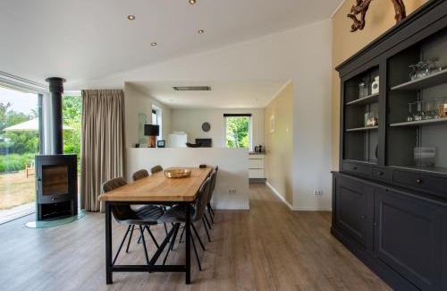 Kamperland Casa | Villa near Veerse Meer with Garden Views