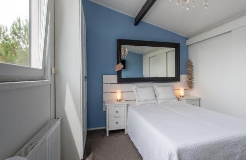 Kamperland Casa | Villa near Veerse Meer with Garden Views
