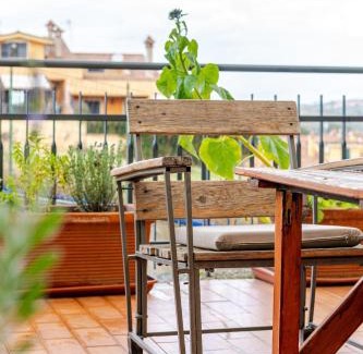 Marco Simone Villa | Villa nel verde di Marco Simone vicino ai campi da Golf e dal Polo Tecnologico Tiburtino