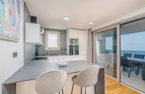 Njivice Apartamento | Villa Njivice Apartment Ema