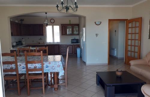 Tizzano Villa | Villa Océane, piscina privada, vistas al mar, situado a 200 metros
