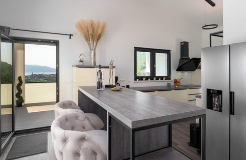 Martina Casa | Villa Oliv One