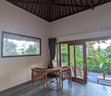 Bebandem Otro | Villa Palmeras