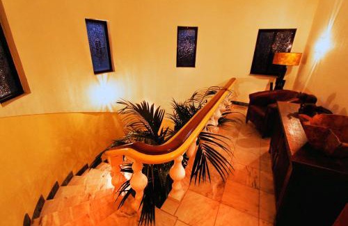 Porches Cama Y Desayuno | Villa Paraiso - Naturism Optional Adults Only
