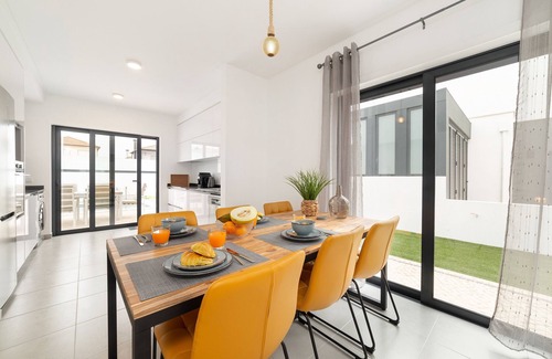 Pataias Villa | Villa Pataias - Casa de vacaciones de 3 dormitorios en Pataias - SCH064