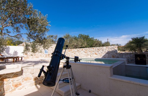 Cove Donja Krusica (Donje selo) Villa | Villa Perla del Adriático (a 10 m del mar): descubre algo por descubrir