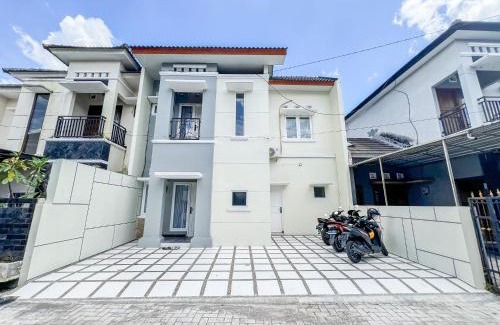 Mlati Casa | Villa Pesona Palagan
