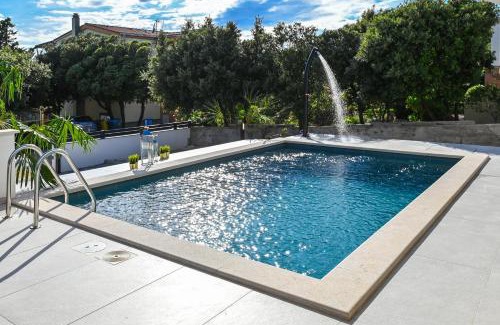 Mandre Villa | Villa Petra with Private pool