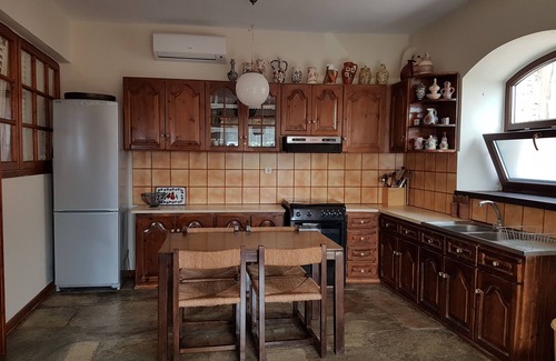 Petra Casa | Villa Petri - ¡Una hermosa casa tradicional con una vista impresionante!