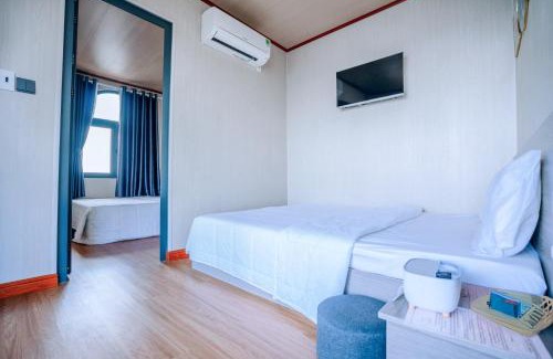 Phu Quy Casa | Villa Phố Biển view biển Phú Quý